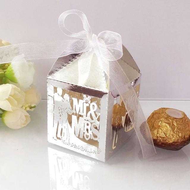 5pcs Wedding Favors Boxes Candy Gift Boxes with Creative Ribbon