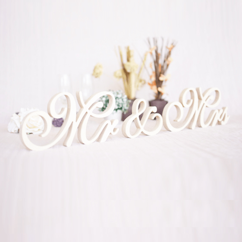 MR AND MRS WEDDING DECORATION - The Suggestion Store