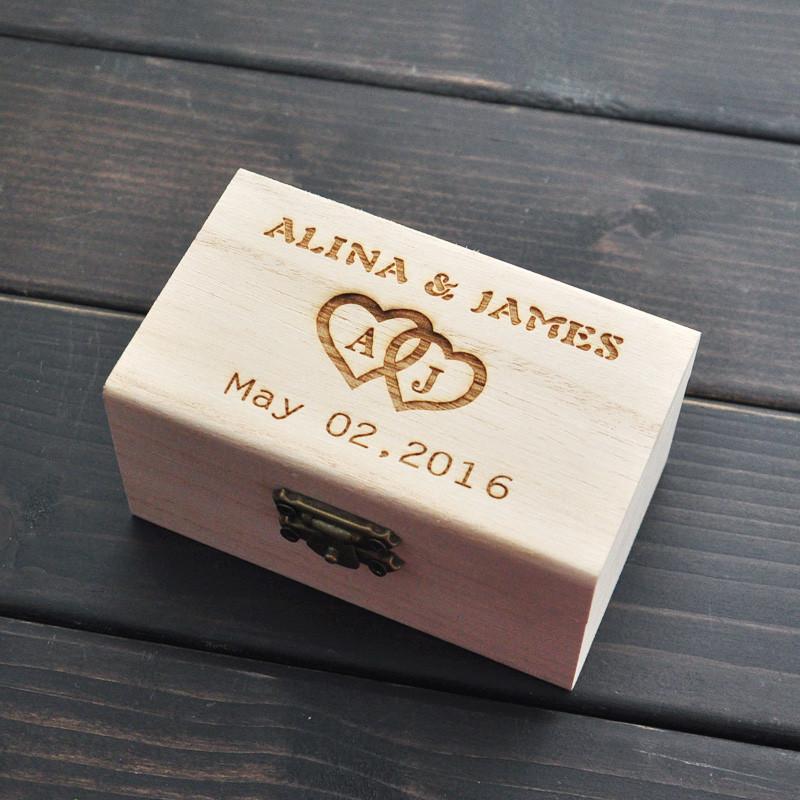 CUSTOM WEDDING RING BOX - The Suggestion Store