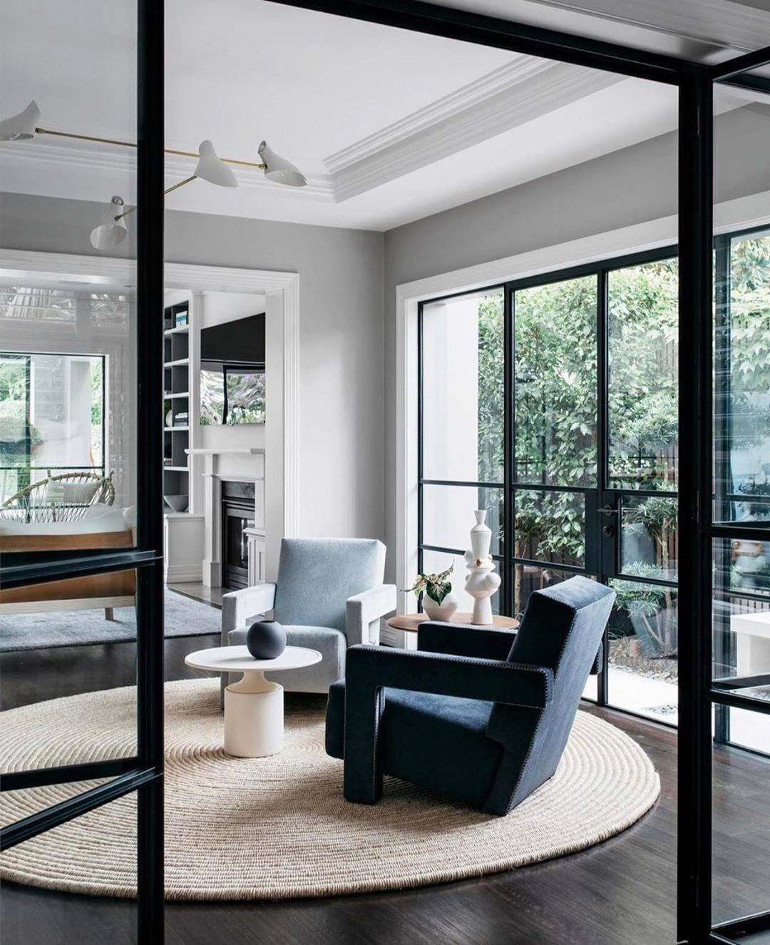 Armchair Mid-Century Modern Lounge Chair Contemporary High-End Furniture for Living room Bedroom Salon