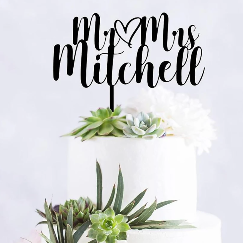 CUSTOM WEDDING CAKE TOPPER PERSONALIZED WITH YOUR NAMES & HEART CENTER