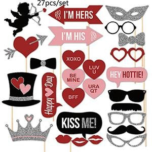 Cool Wedding Photo Booth - The Suggestion Store